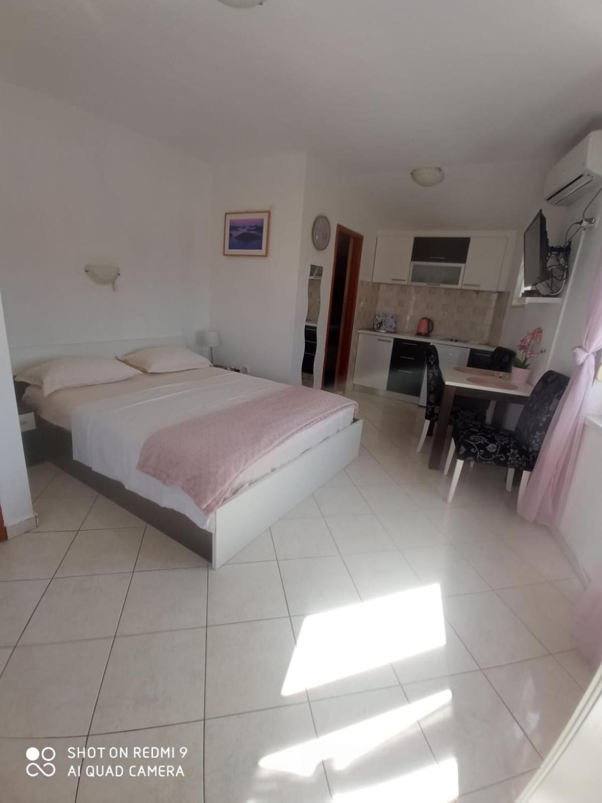 Apartmani Andelo, Tommy, Leon Bibinje Ngoại thất bức ảnh